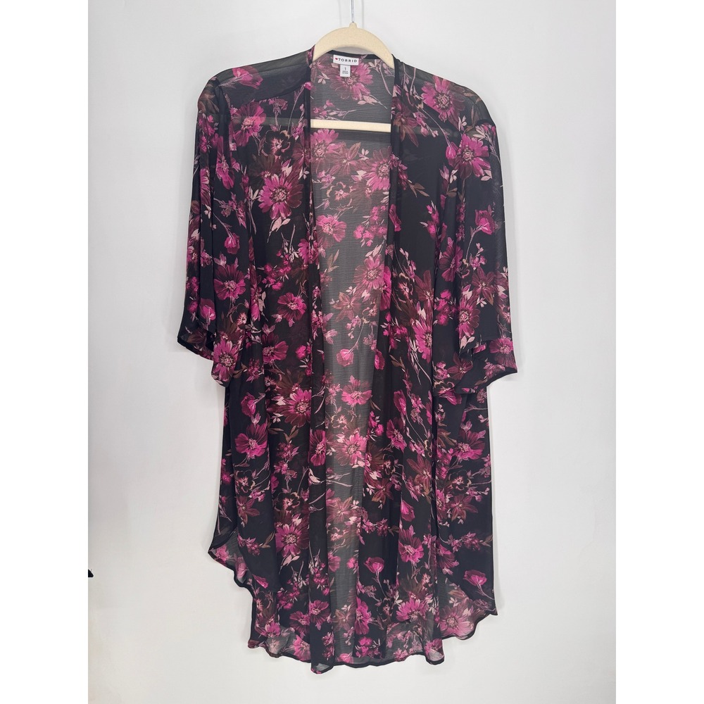 Torrid Kimono Women Size 1 Black Pink EUC Floral Sheer Chiffon High Low Layering
